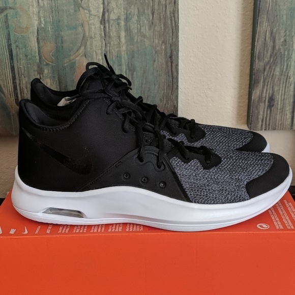 nike air versatile 3 red